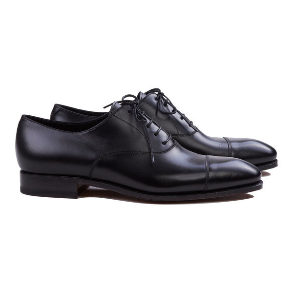 Carmina Cap-Toe Oxford in Black Calf